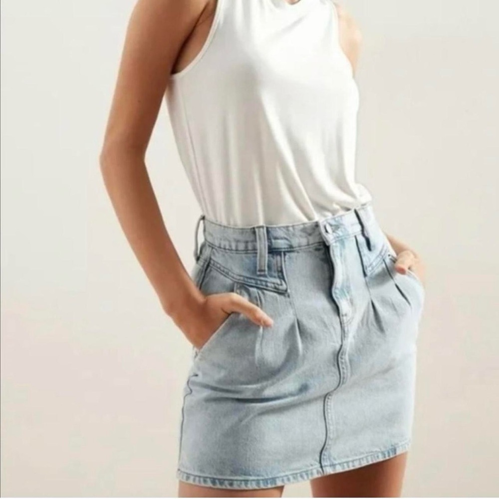 Banana Republic Jean Skirt - Size 30